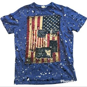 Jeanie’s by Akademiks tee shirt